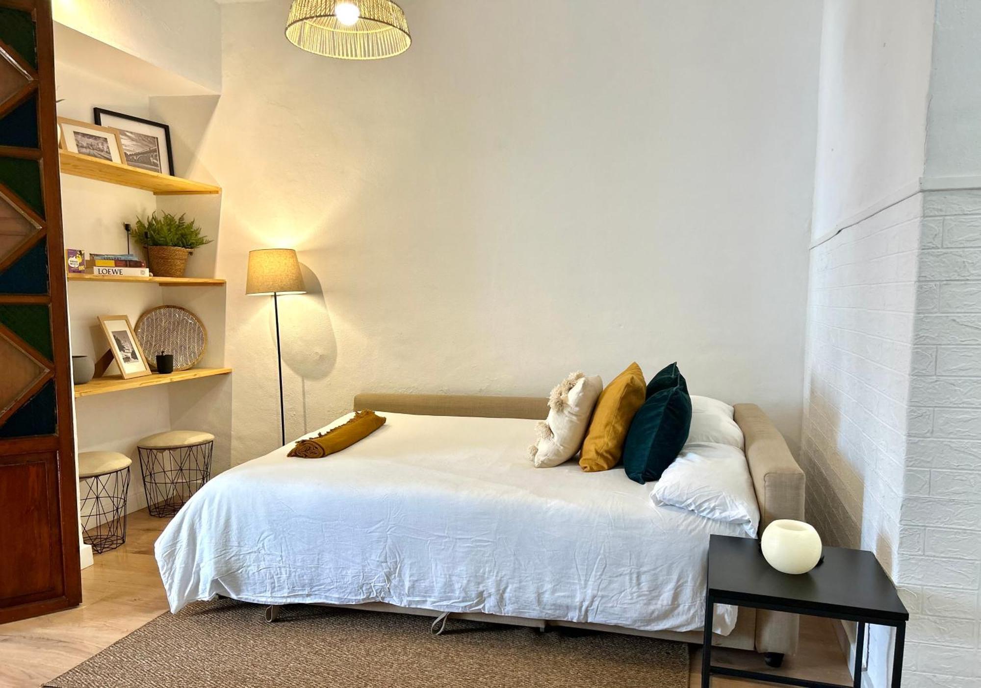 Apartamento Plaza Кастільєха-де-ла-Куеста Екстер'єр фото